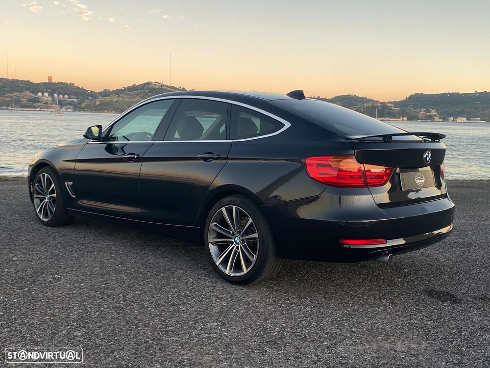 BMW 318 d Sport Line - 23