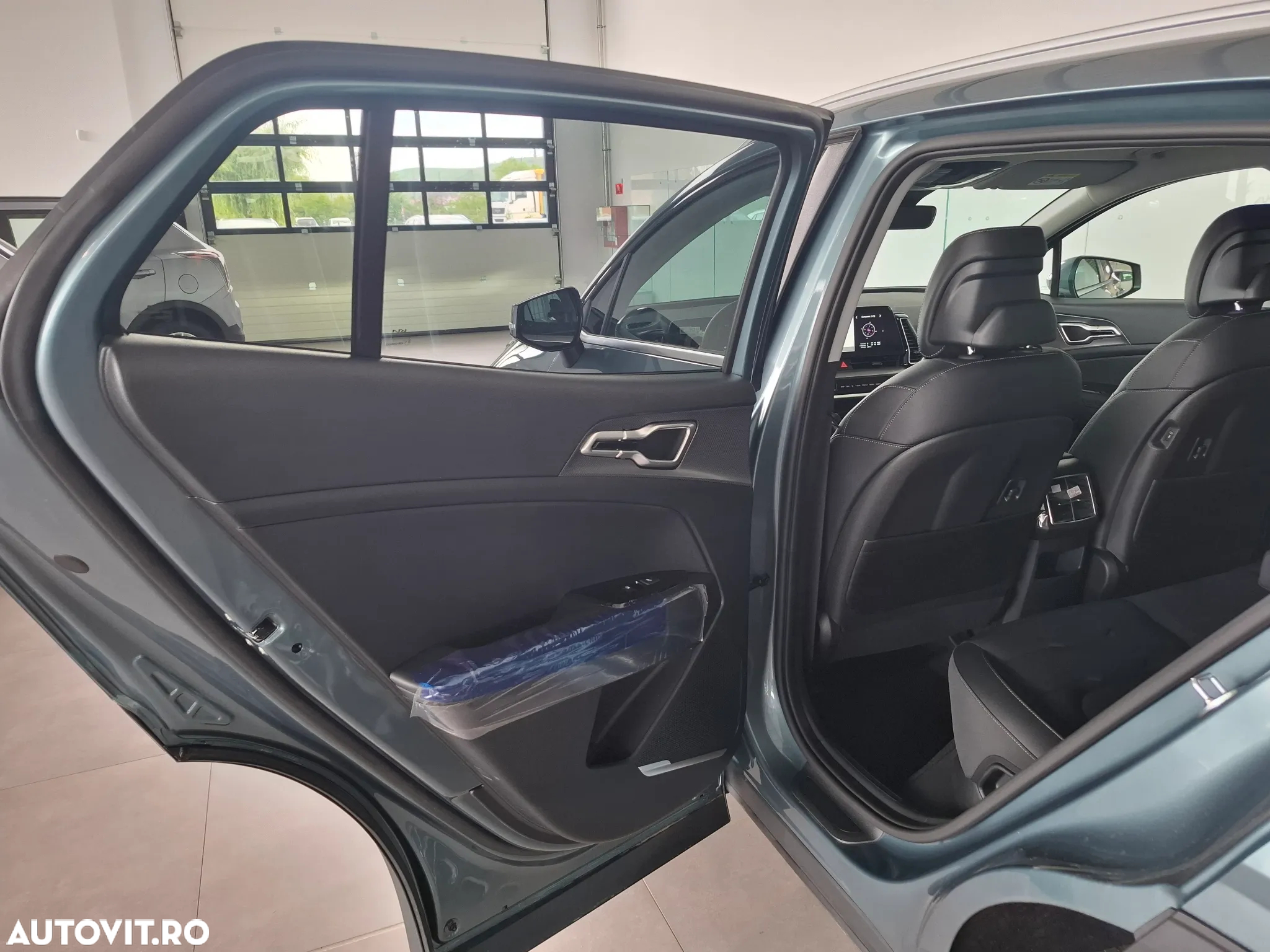 Kia Sportage 1.6 T-GDI 7DCT HP 4x4 MHEV Style - 30