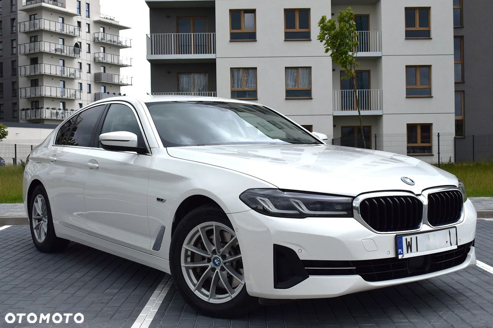 BMW Seria 5 530i xDrive mHEV sport - 2