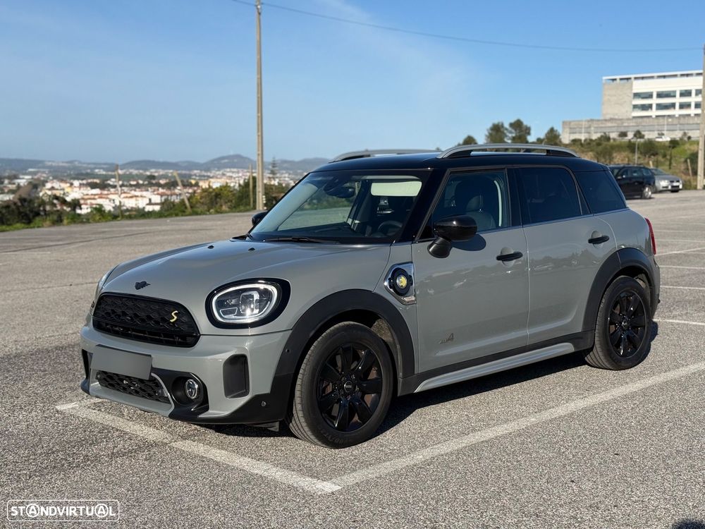 MINI Countryman Cooper SE ALL4 Auto - 1