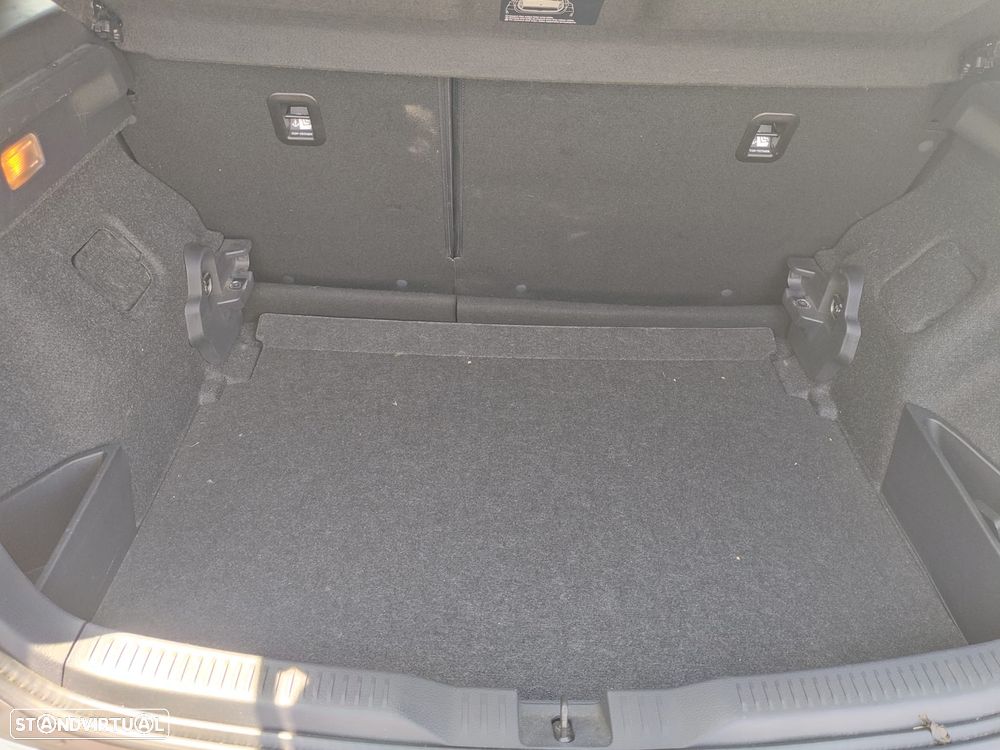 Toyota Auris 1.33 VVT-i Comfort+J16 - 12