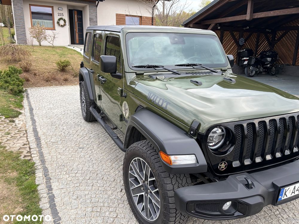 Jeep Wrangler - 8