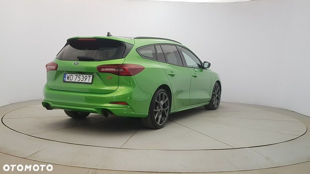 Ford Focus - 7