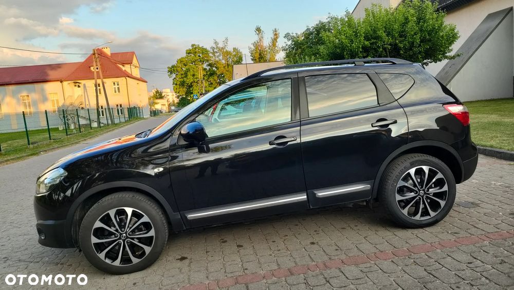 Nissan Qashqai 2.0 dCi 4 x 4 DPF tekna - 16