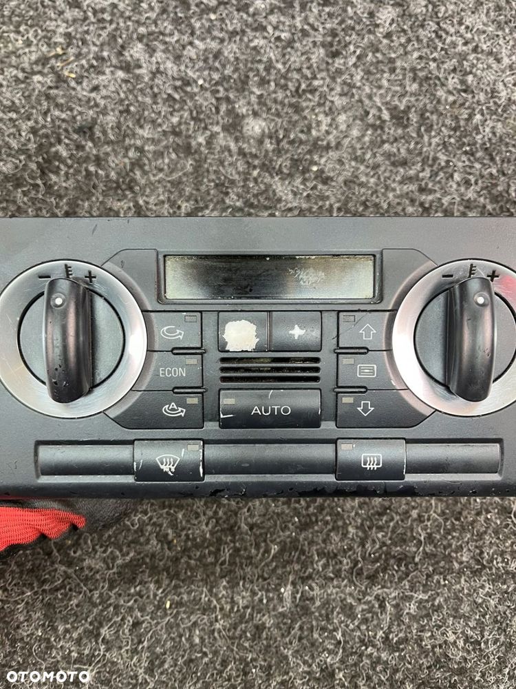 audi a3 8p panel klimatyzacji 8P0820043D - 4