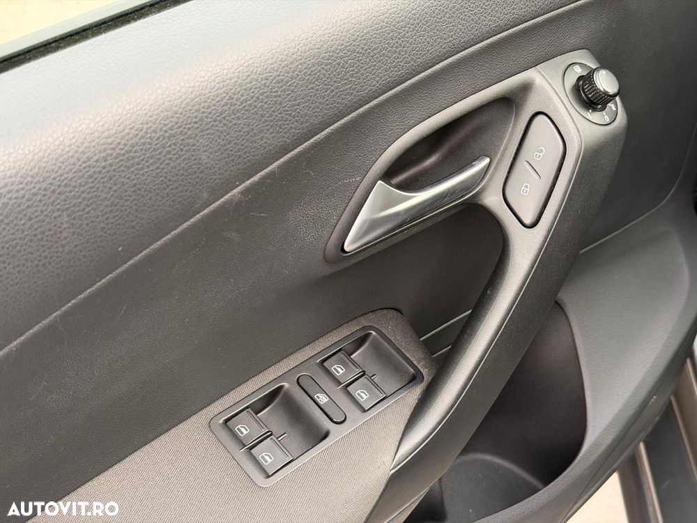 Volkswagen Polo 1.4 DSG Comfortline - 21