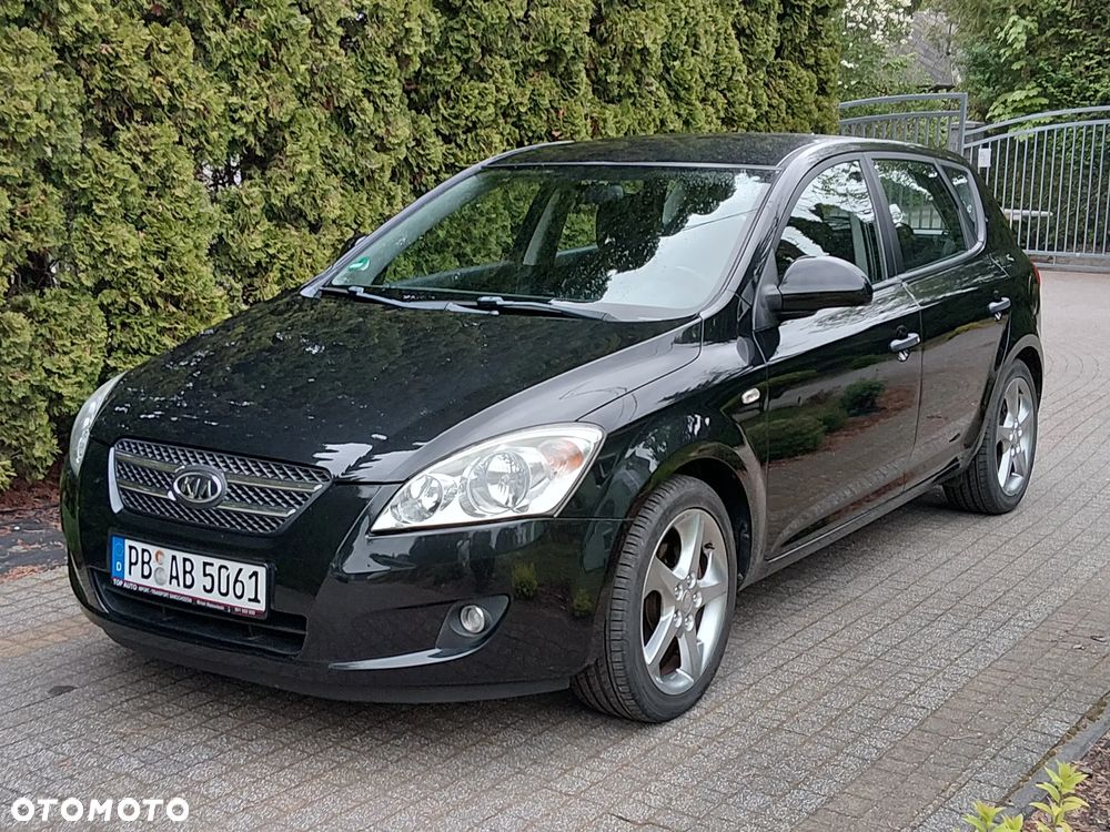 Kia Ceed - 3