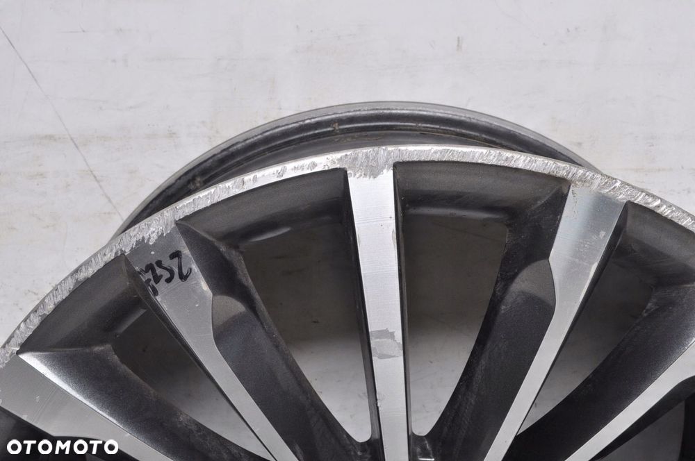 SKODA SUPERB III FELGA ALUMINIOWA R19" 8J 5X112 ET44 3V0601025AK - 2