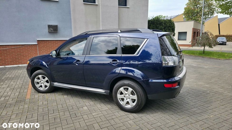 Mitsubishi Outlander 2.0 2WD Diamant Edition - 8