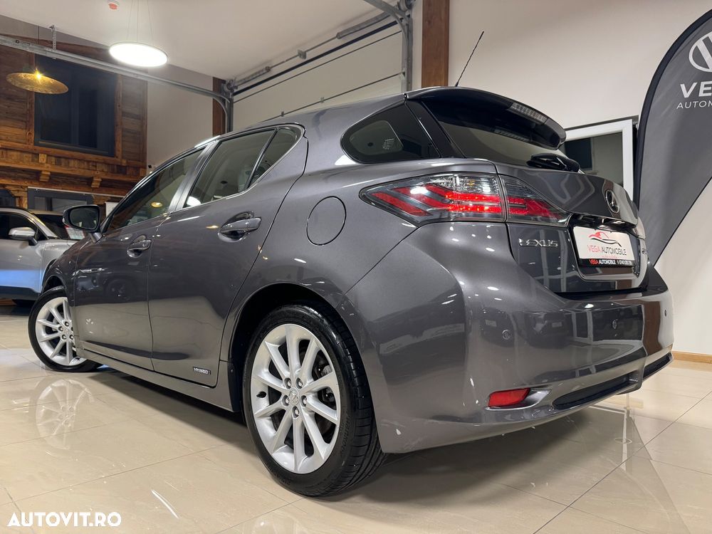 Lexus CT 200h Aut. Luxury - 4