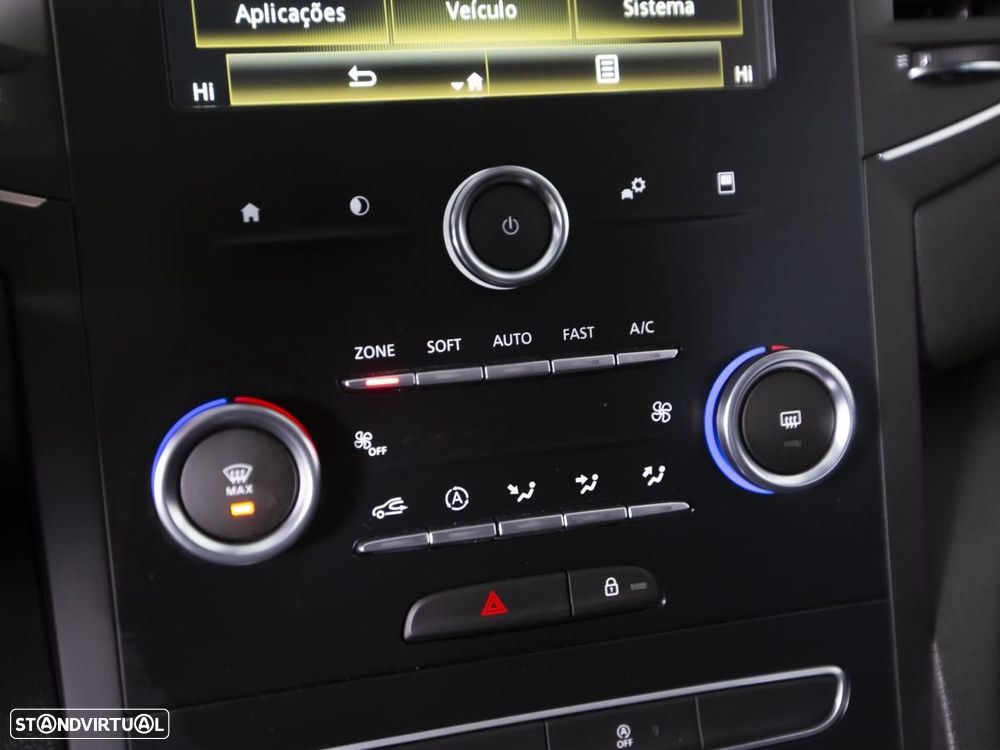 Renault Mégane 1.5 Blue dCi Limited - 23