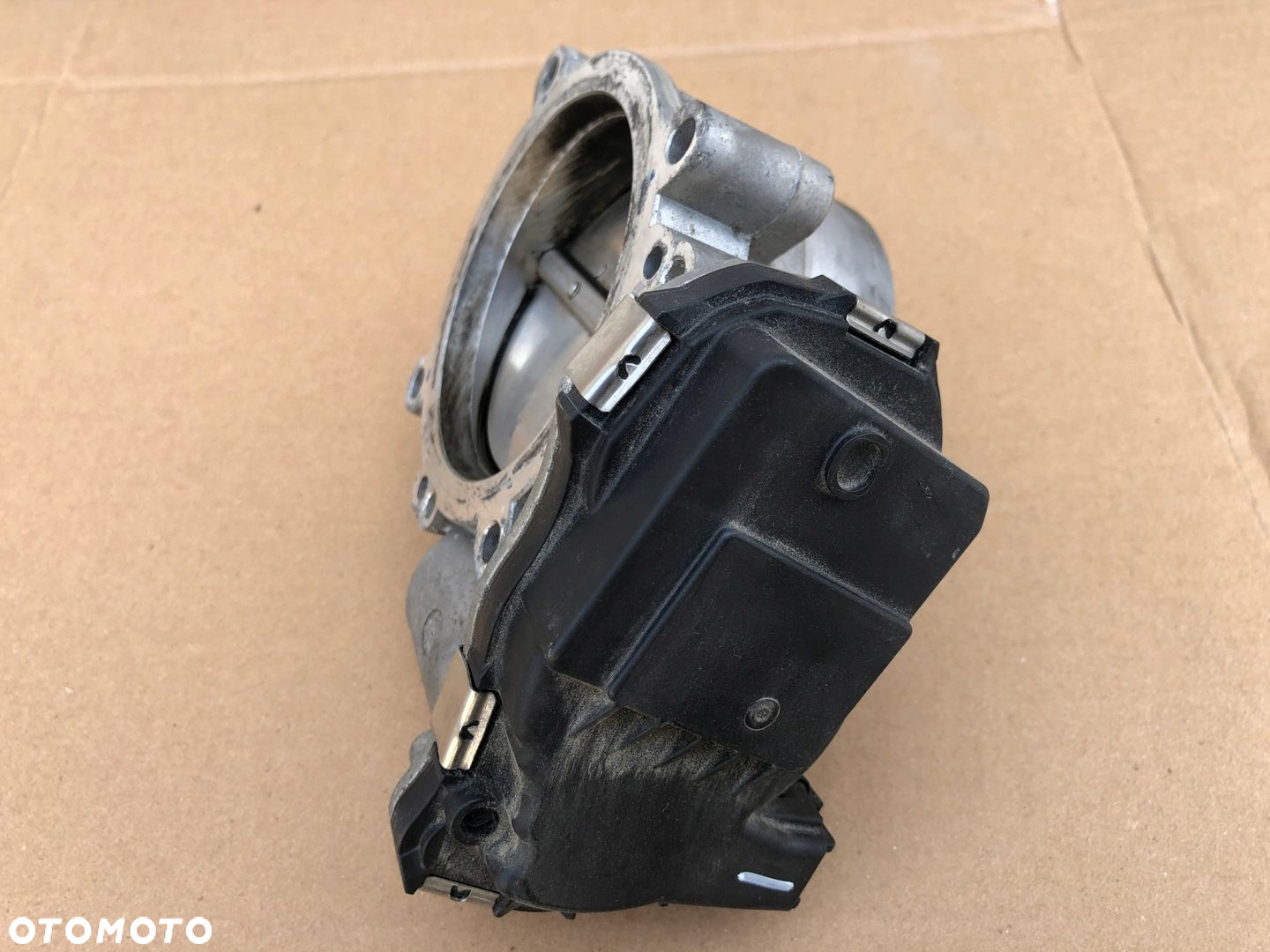 DODGE RAM 1500 V 19 2019-2024 5.7 HEMI PRZEPUSTNICA 53034251AD - 4