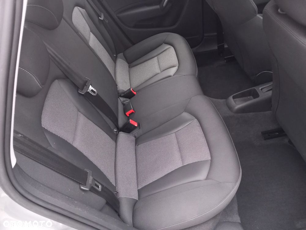 Audi A1 Sportback 1.6 TDI Attraction - 24