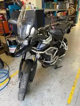 Triumph Tiger - 2