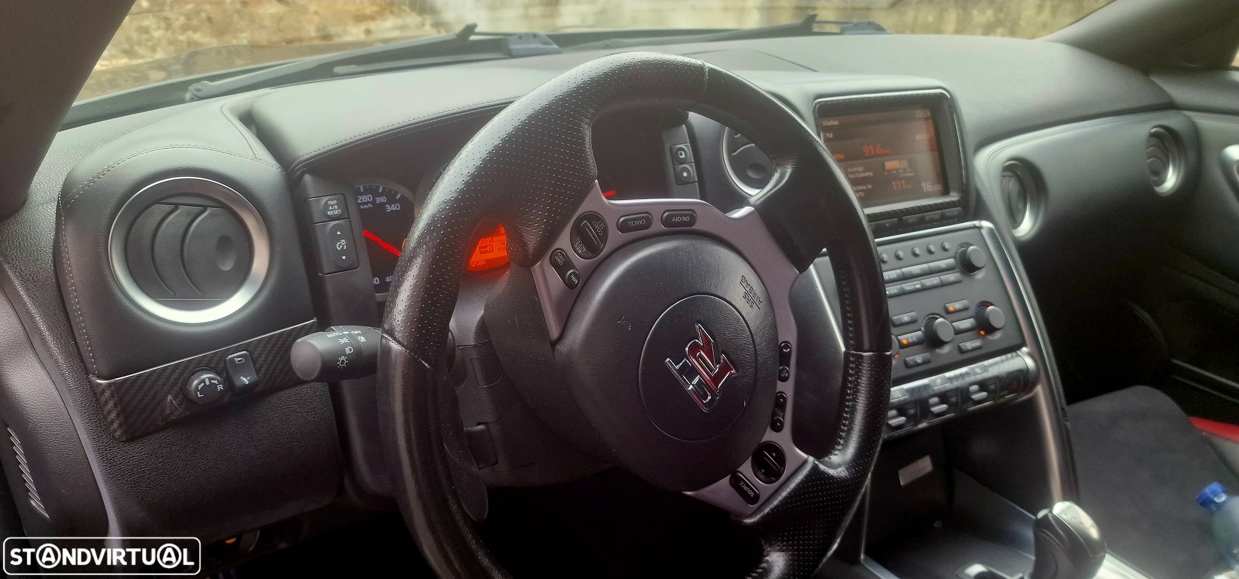 Nissan GT-R 3.8 V6 Black Edition - 14