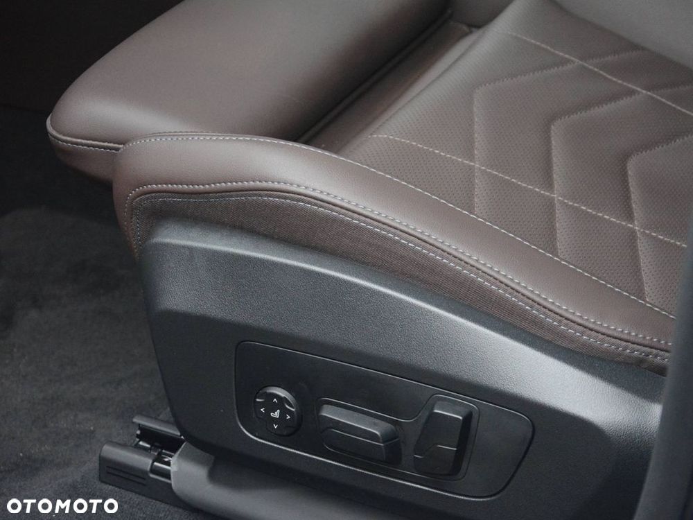 BMW X2 xDrive20d - 12