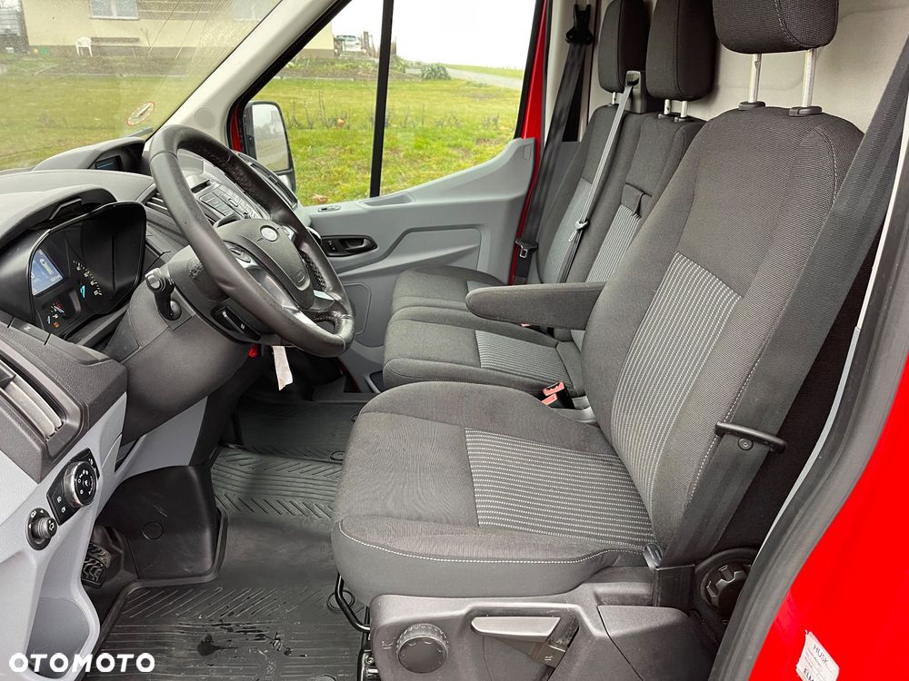 Ford Transit - 20