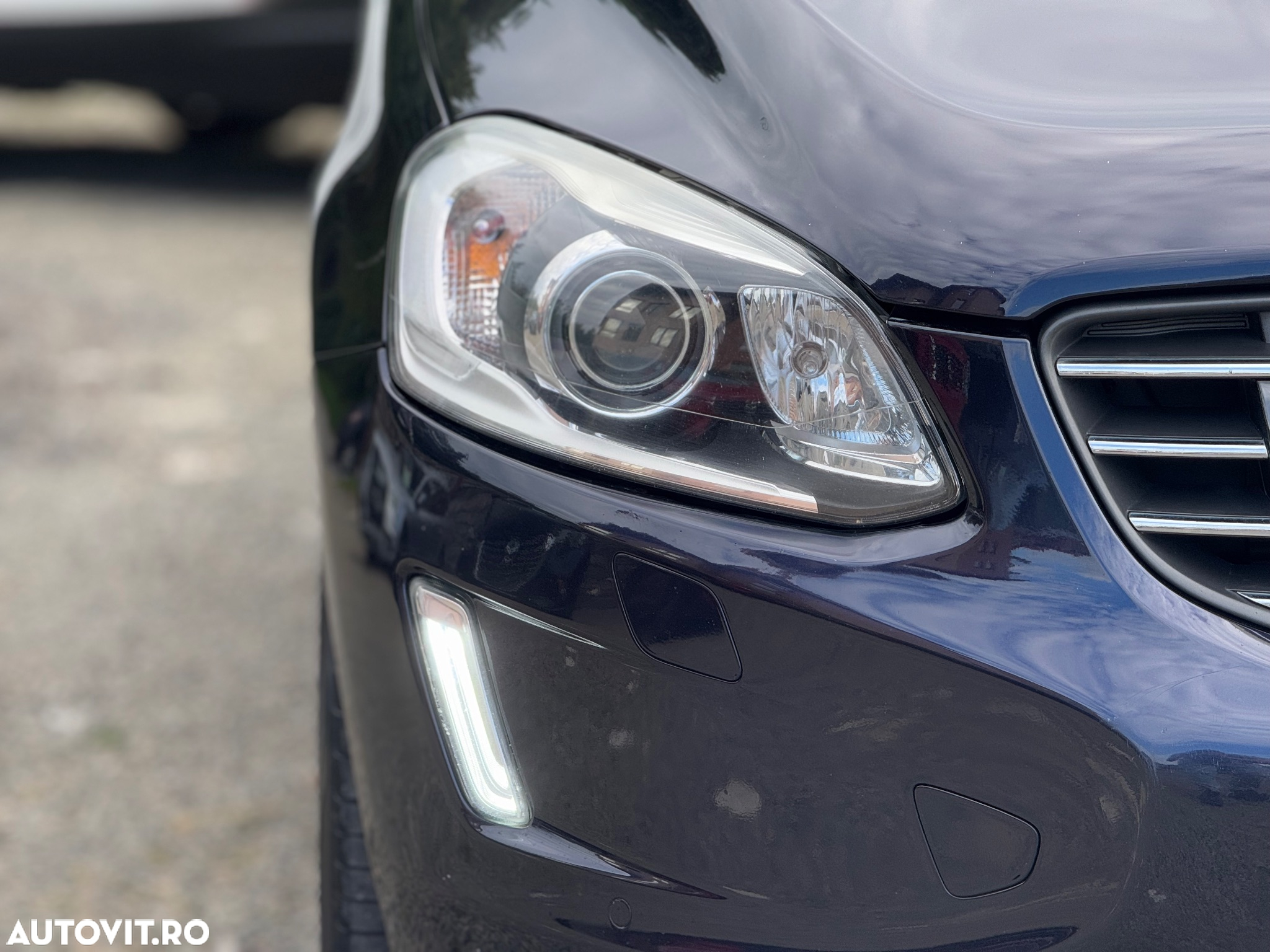 Volvo XC 60 D5 AWD Geartronic Summum - 24