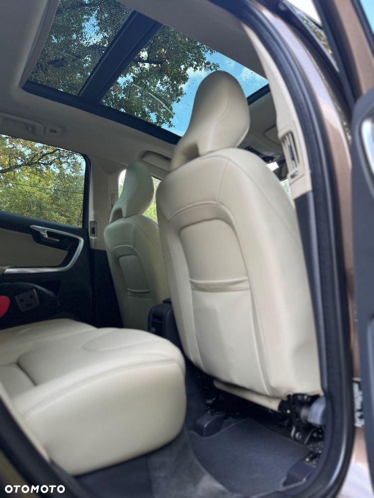 Volvo XC 60 T5 AWD Drive-E Summum - 8
