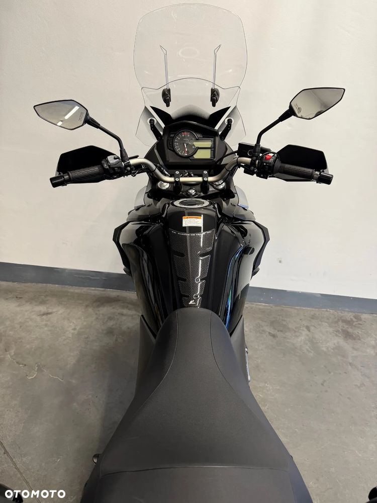Suzuki V-STROM - 38