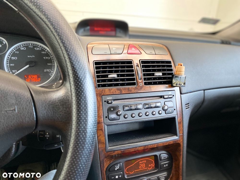 Peugeot 307 1.6 Premium - 24