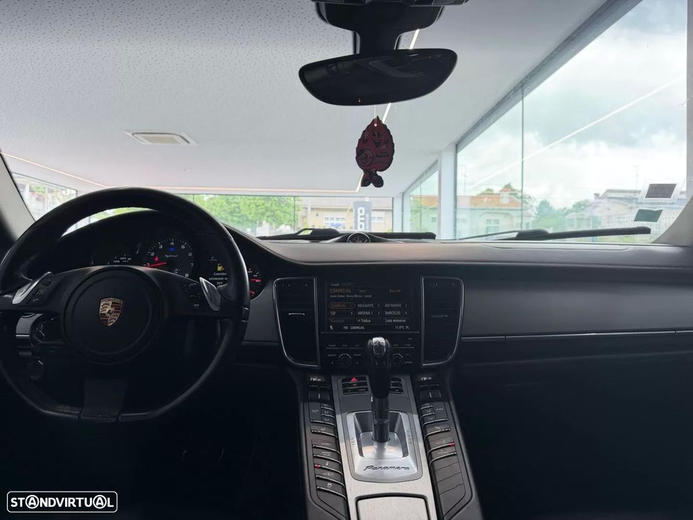 Porsche Panamera S Hybrid - 17
