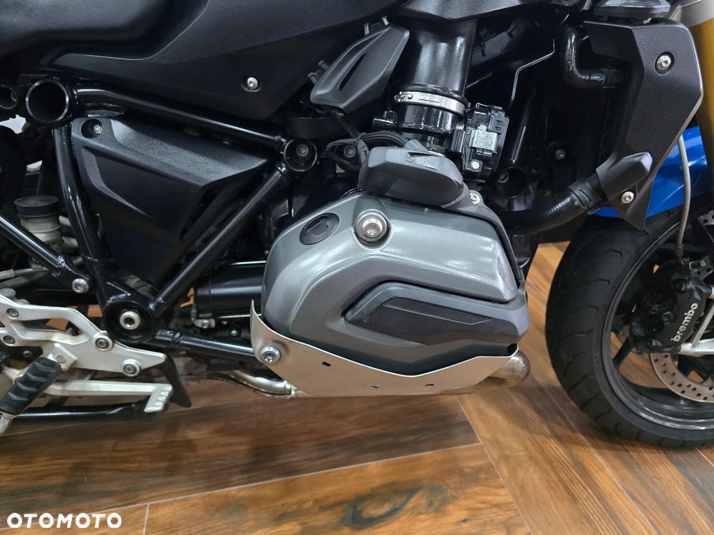 BMW R - 11