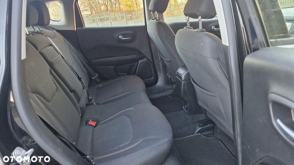 Jeep Compass 1.6 MultiJet Longitude - 12