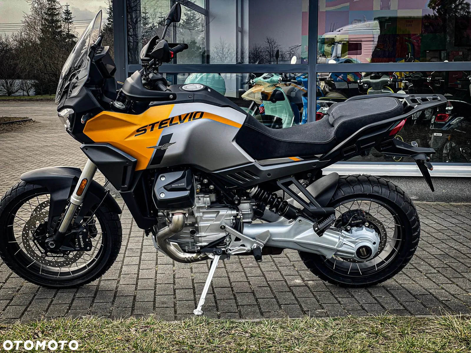 Moto Guzzi Stelvio - 6