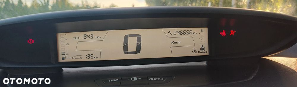 Citroën C4 1.6 HDi FAP EGS6 Confort - 10