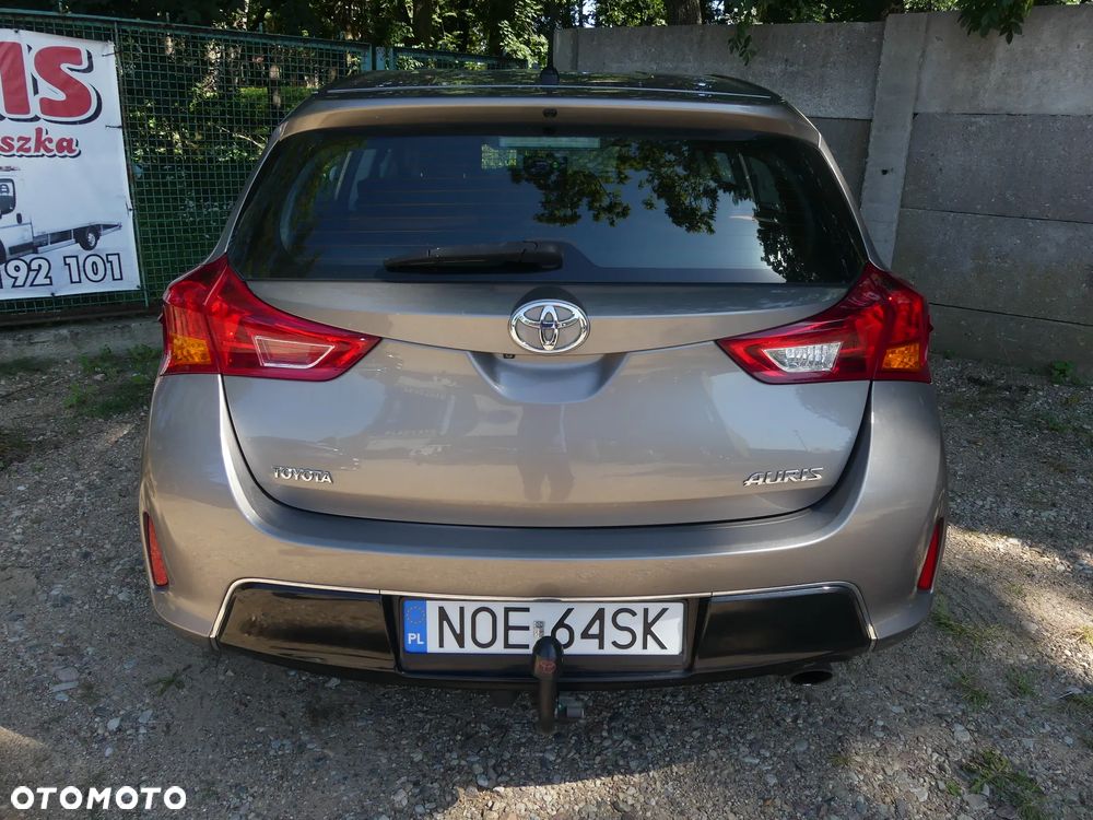 Toyota Auris 1.6 Prestige - 15