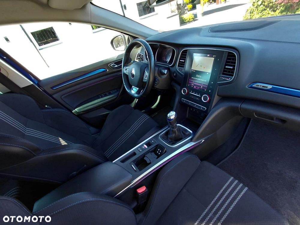 Renault Megane ENERGY dCi 130 GT LINE - 34