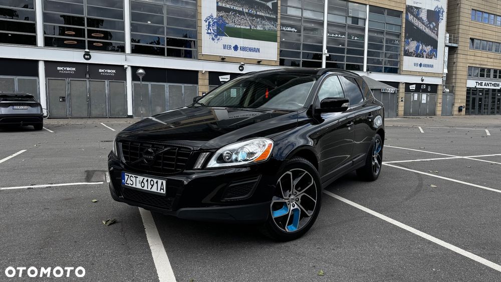 Volvo XC 60 DRIVe Momentum - 4