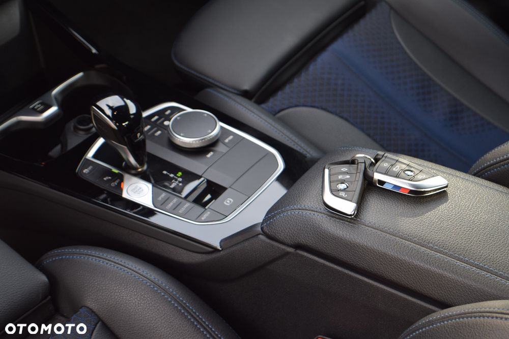 BMW Seria 2 218i M Sport - 12