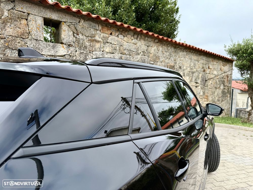 Peugeot 2008 1.2 PureTech Allure - 31