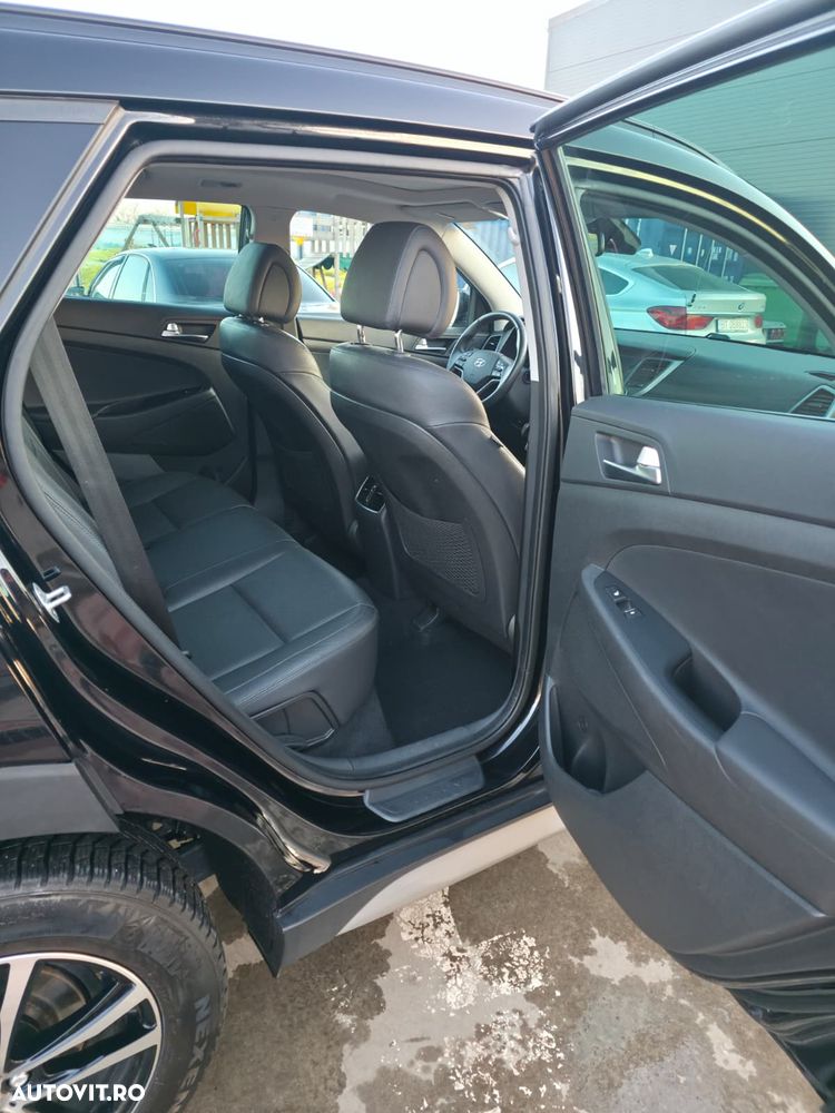 Hyundai Tucson 2.0 CRDI 4WD 6AT Luxury Pack+ - 8