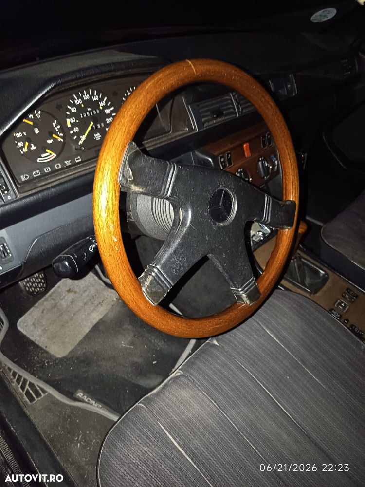 Mercedes-Benz W124 - 5