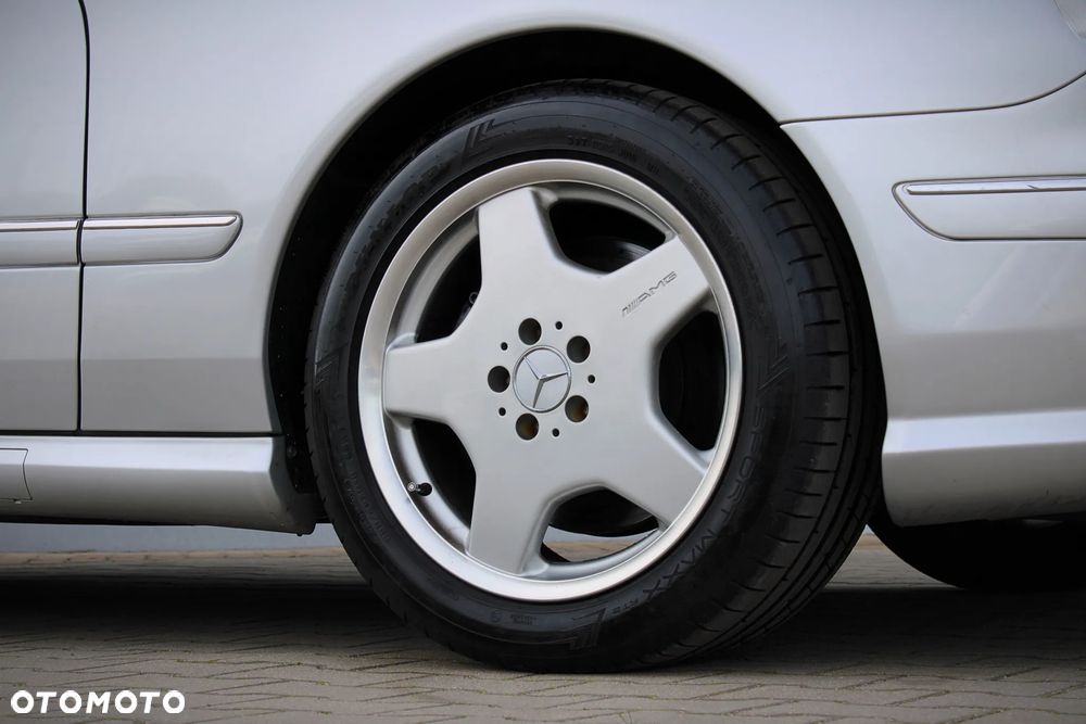 Mercedes-Benz CL 55 AMG - 13