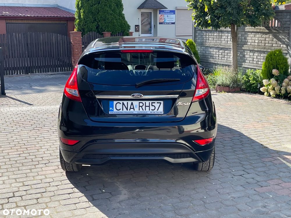 Ford Fiesta - 6