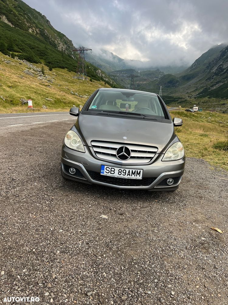 Mercedes-Benz B 200 - 4