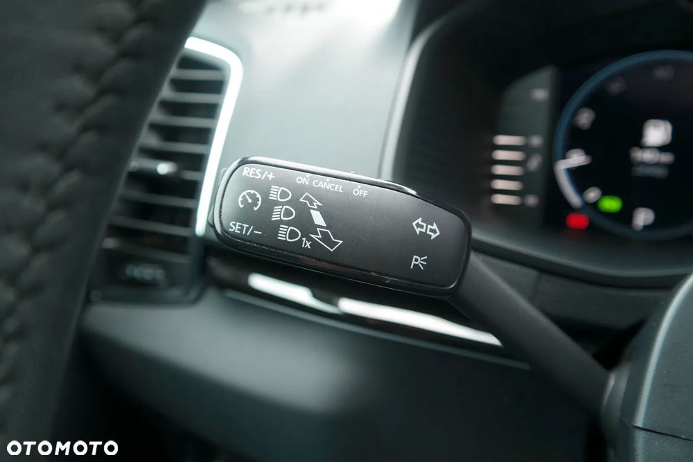Skoda Karoq 1.5 TSI ACT Style DSG - 21