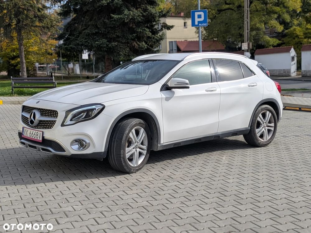 Mercedes-Benz Gla 2020 photo 2