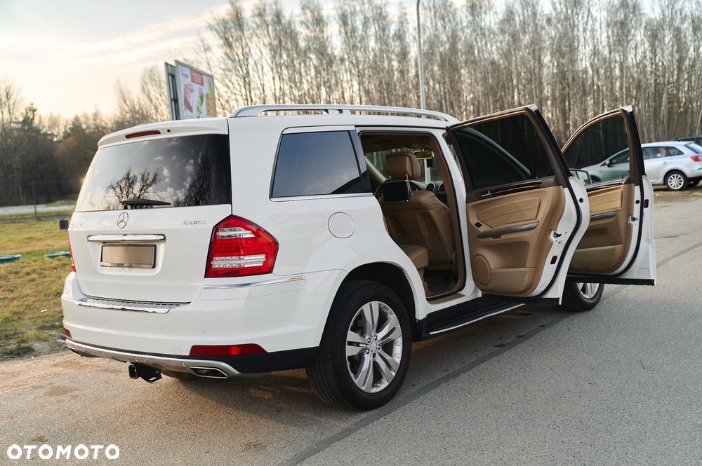 Mercedes-Benz GL 450 4Matic 7G-TRONIC - 21