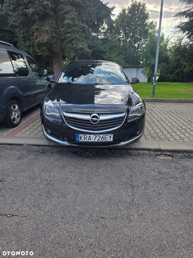 Opel Insignia 1.6 T Cosmo S&S - 4