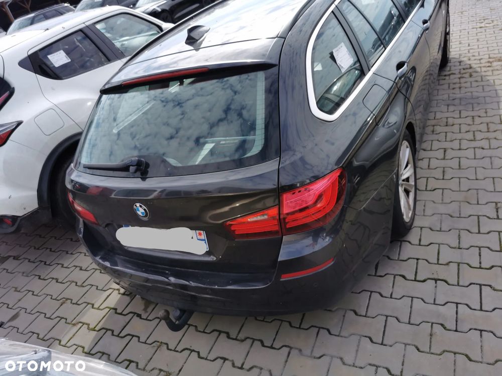BMW Seria 5 2015 photo 3