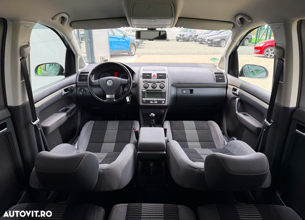 Volkswagen Touran 1.6 United - 25