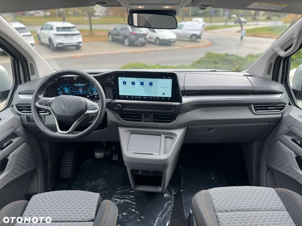 Volkswagen Caravelle - 26