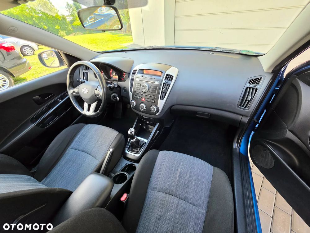 Kia Ceed 1.4 CVVT Vision - 11
