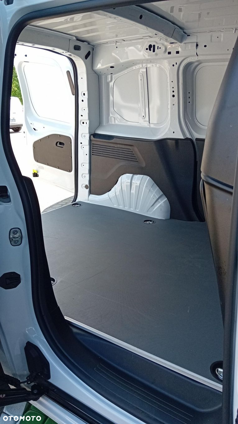 Toyota PROACE CITY - 13