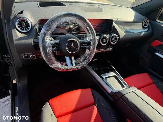 Mercedes-Benz GLA 200 AMG Line - 6